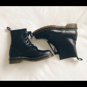 Dr. Martens ‘1460 w’ Boot- Black